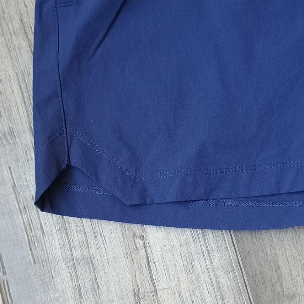 Fabletics Deep Blue Performance Shorts - Picture 4 of 14